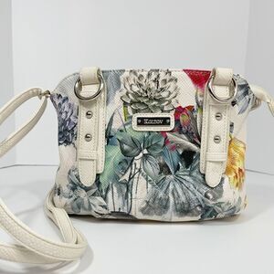 White Floral Koltov shoulder Bag